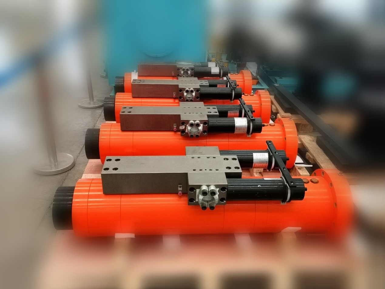 1598234000.jpg 液压缸.jpg